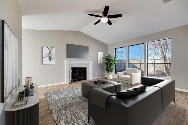 Building Photo - 1406 Hyridge Cir