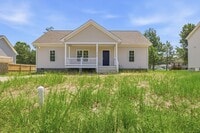 Building Photo - 21161 Baileys Ln