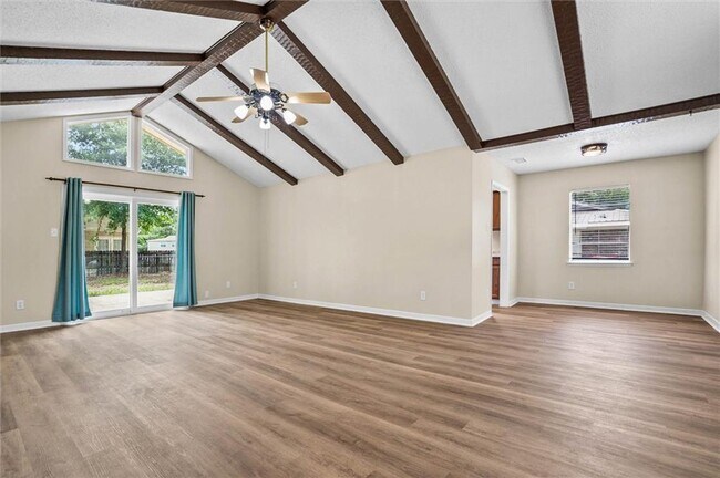 Building Photo - 5417 Quail Run E