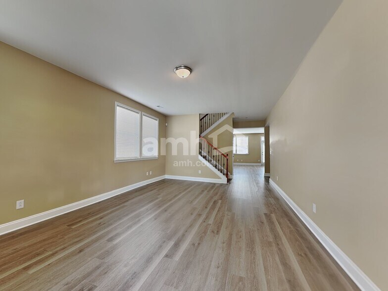 Building Photo - 2845 Roundleaf Ct