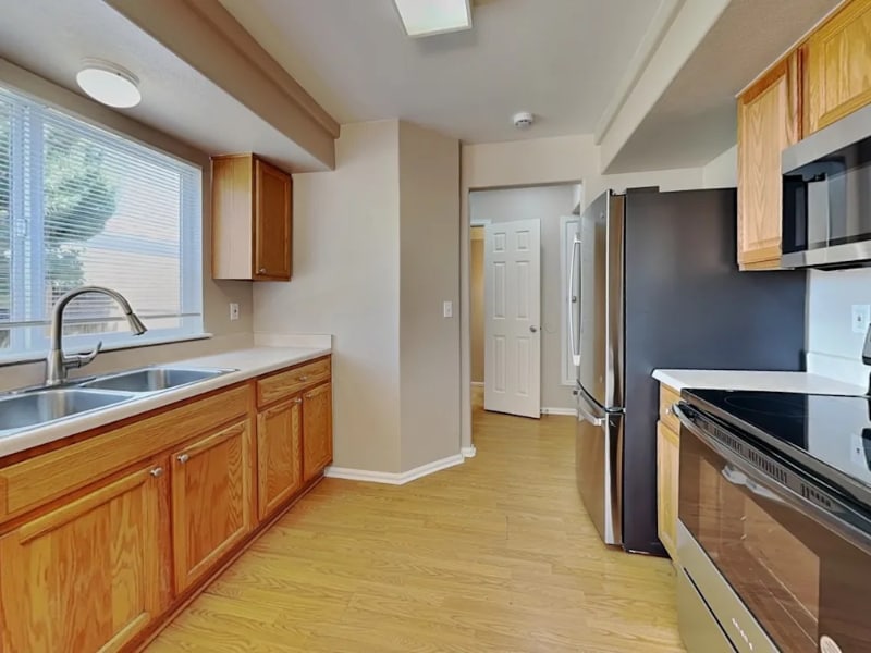 Building Photo - 21571 E 40th Ave
