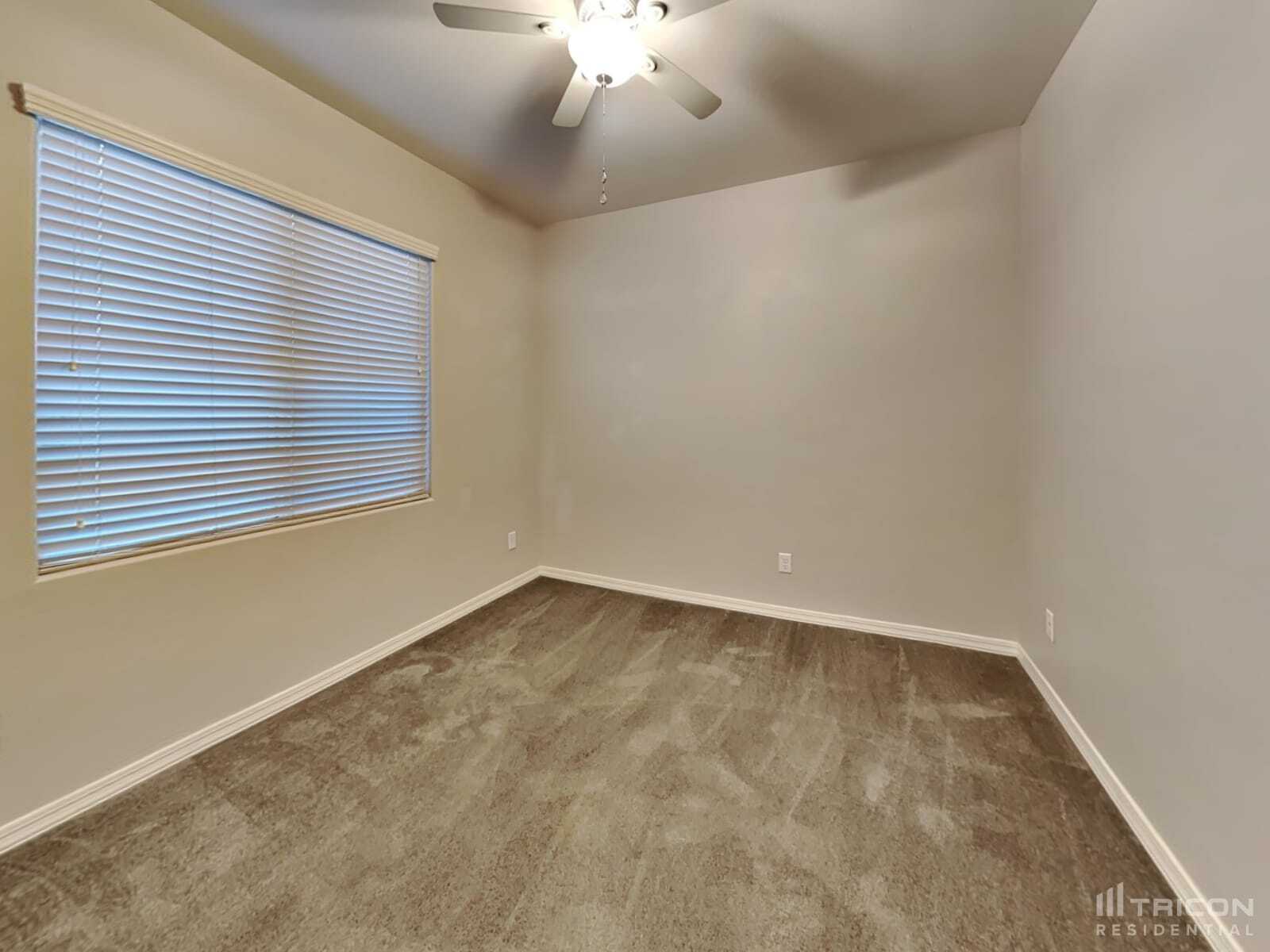 Building Photo - 4891 E Velasco St