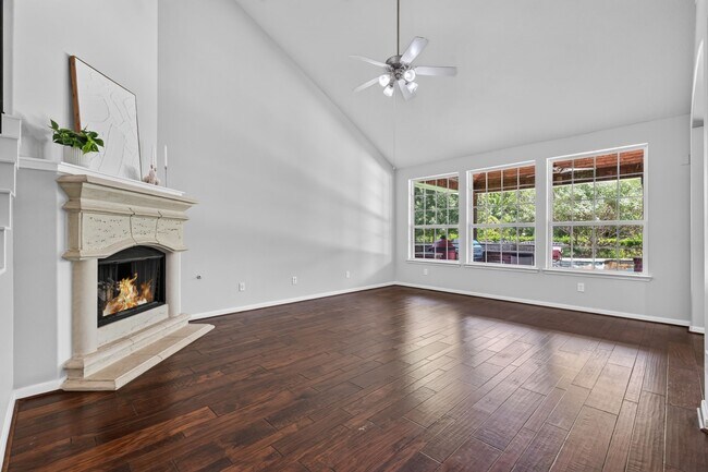 Building Photo - 18111 Williams Elm Dr
