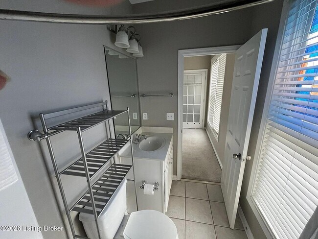 Building Photo - 10600 Norton Commons Walk