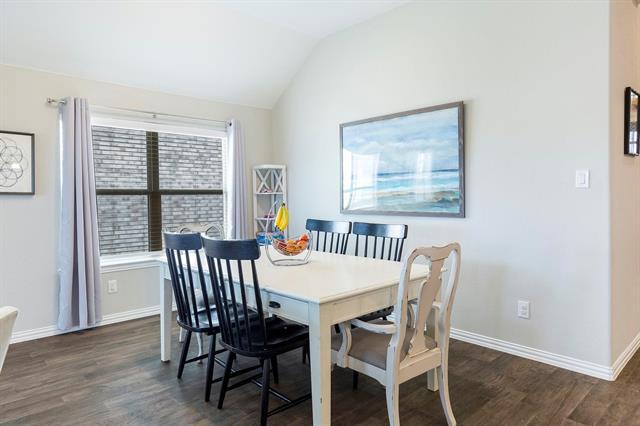 Building Photo - 4507 Cypress Dr