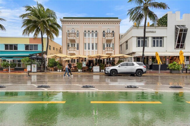 Building Photo - 918 Ocean Dr