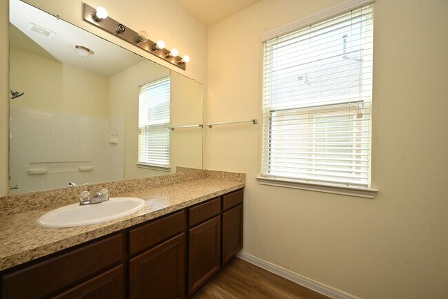 Building Photo - 10331 Admirable Path