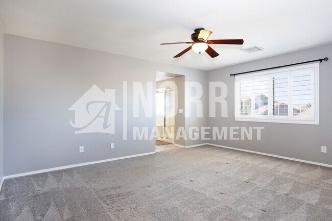 Building Photo - Beautiful Two-Story Home Located in Missio...