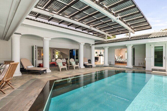 Building Photo - LUXURY RESORT 5/4.5/3+ HOME IN KAHALA, MUS...