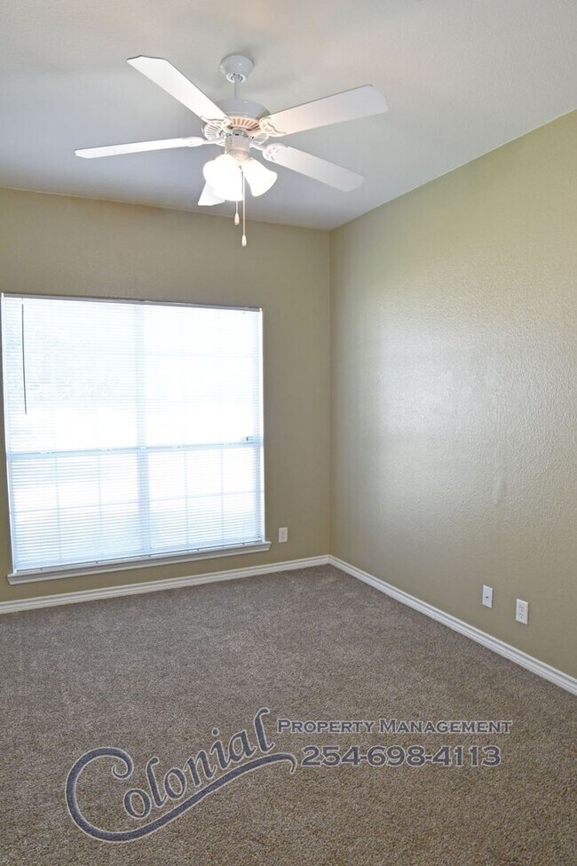 Building Photo - AVAILABLE SOON!