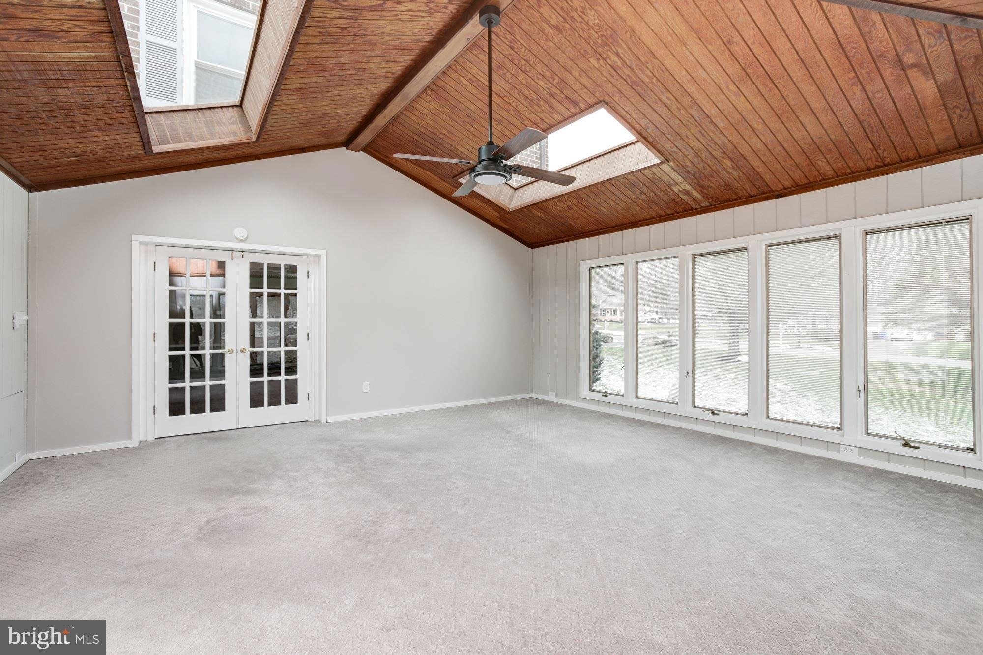 Building Photo - 6636 Isle of Skye Dr