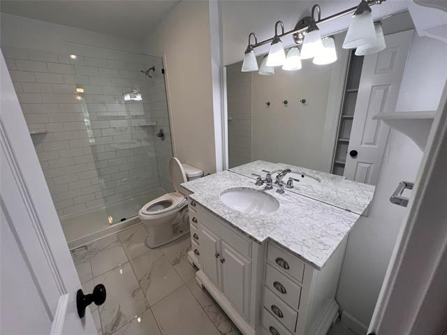 Building Photo - 4104 Ridglea Country Club Dr