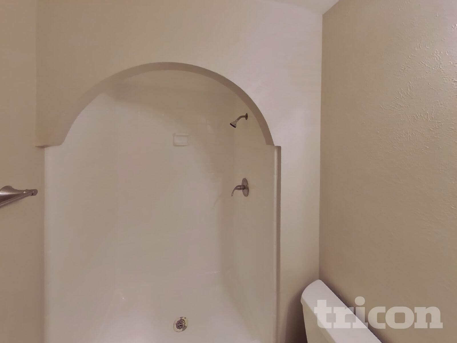 Building Photo - 5529 Kerry Ln