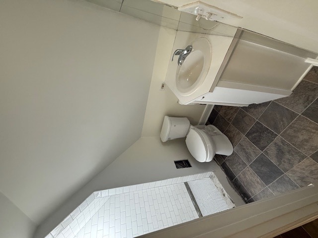 Building Photo - 1834 W Byron St