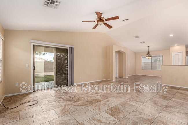Building Photo - 33782 N Mercedes Dr