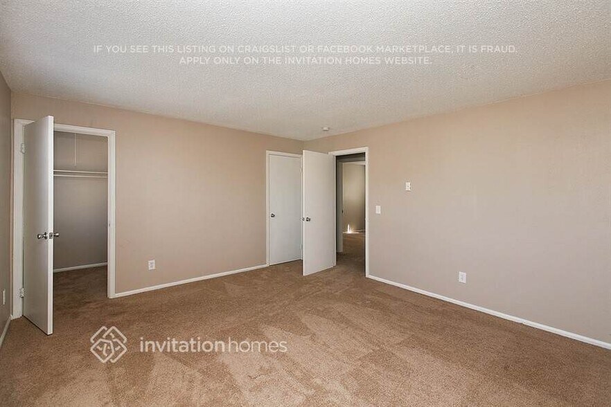 Building Photo - 10932 Birch Dr