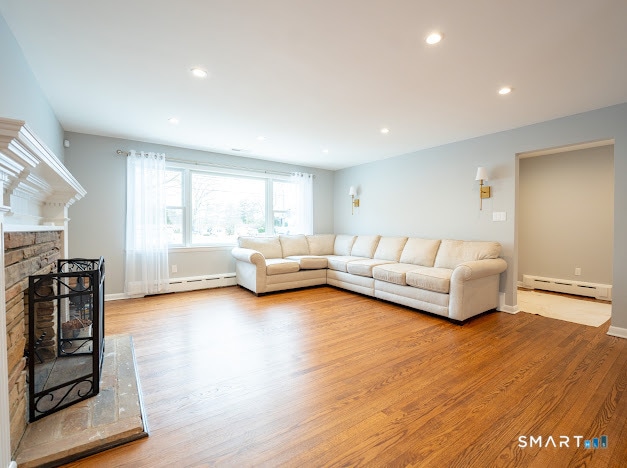 Building Photo - 15 Ridgebrook Dr