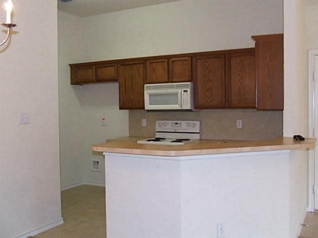 Building Photo - 424 Blake Ln