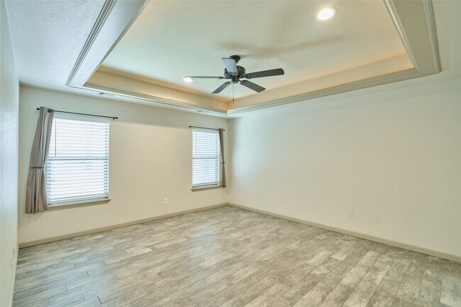 Building Photo - 13613 Vail Dr
