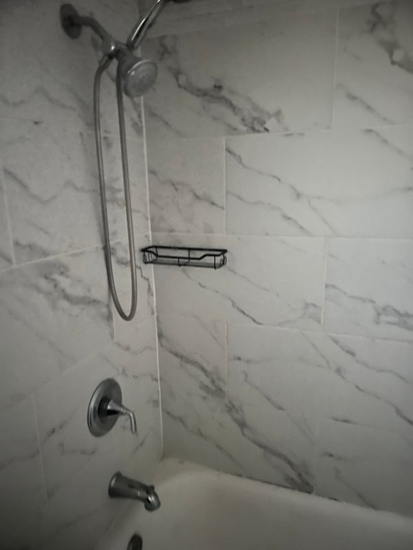 Building Photo - 1062 Marina Dr