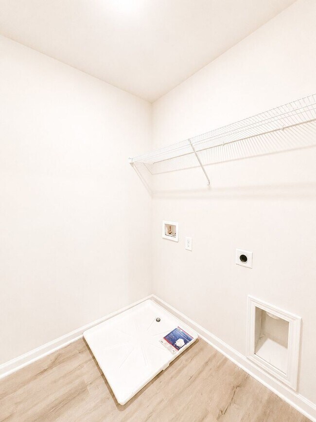 Building Photo - 208 Harvest Ridge Ln