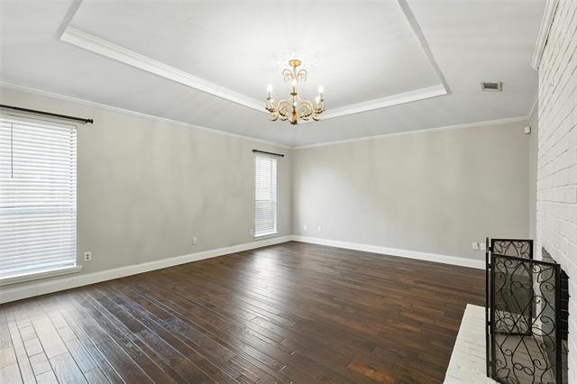 Building Photo - 7938 Fair Oaks Ave