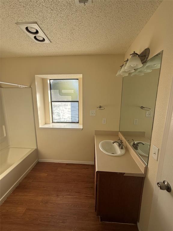 Building Photo - 2504 Howellwood Way