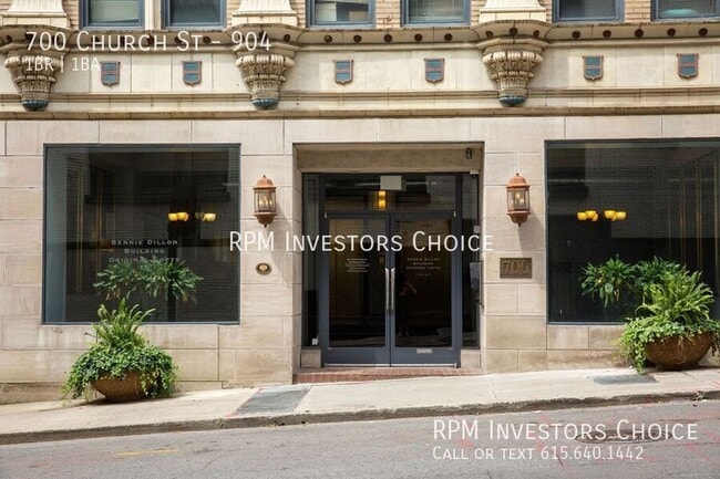 Building Photo - 700 Church St