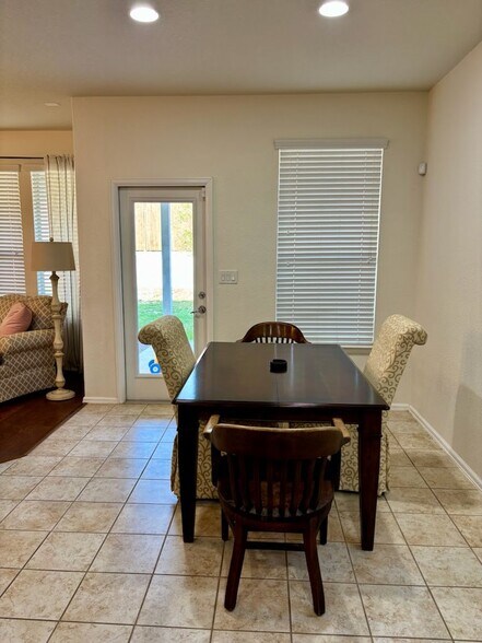 Building Photo - 27458 Camino Tower