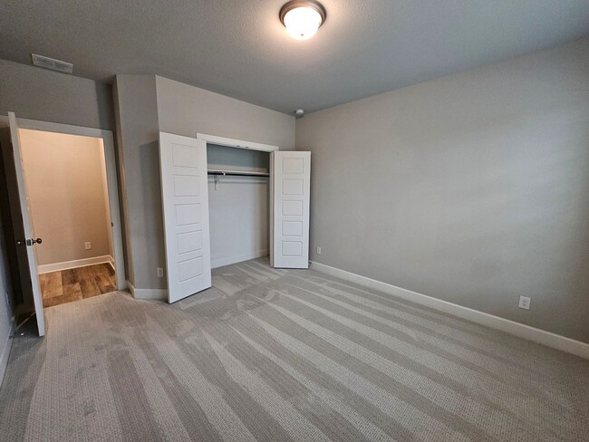 Building Photo - Coming Soon  5 bedroom, 4 bathroom home located in the desirable Forney