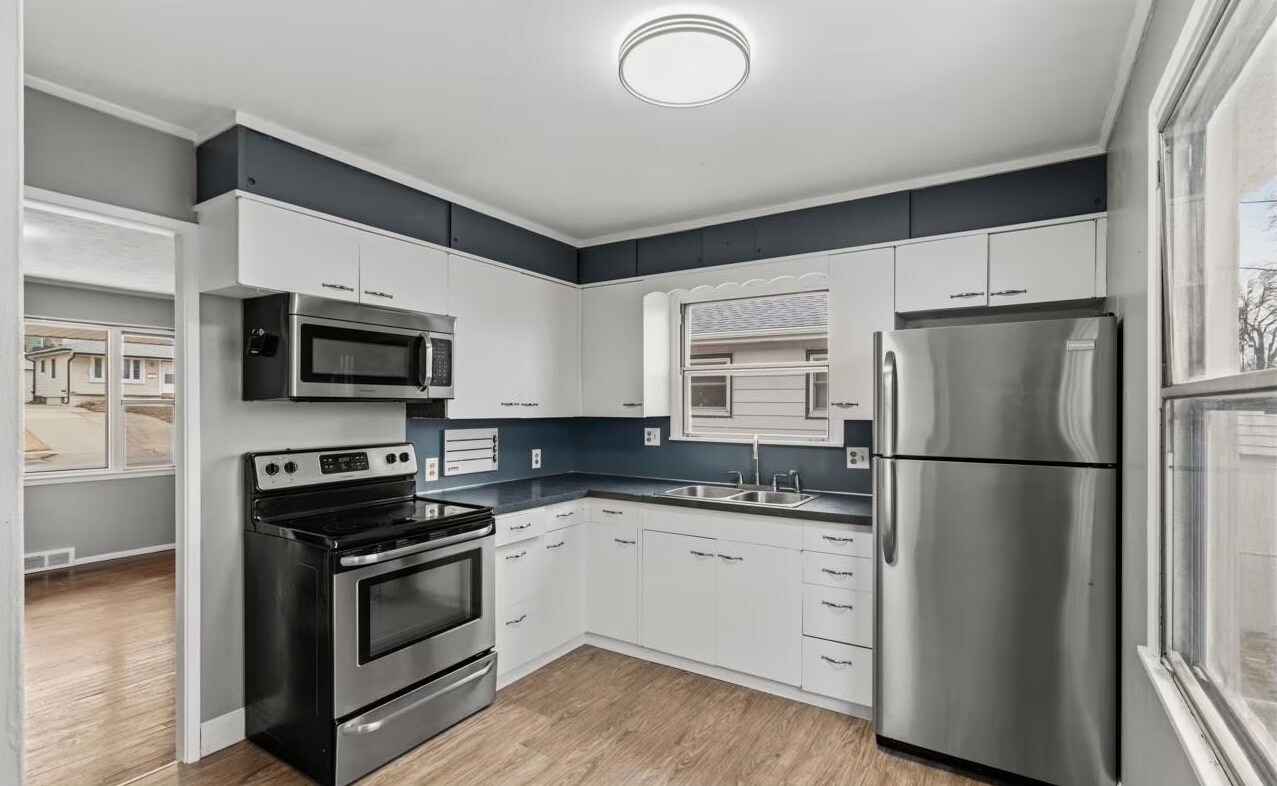 Building Photo - 5610 Frederick St