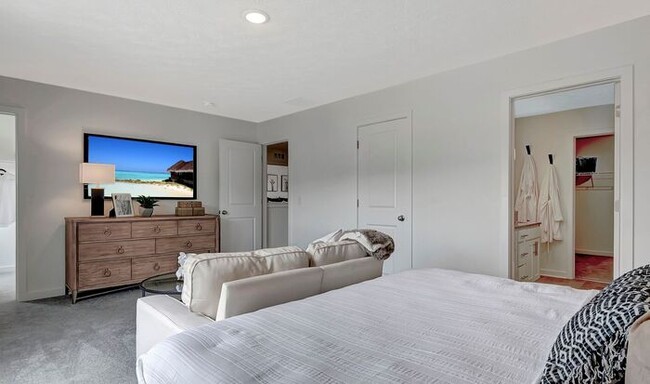 Building Photo - Gorgeous 5 Bedroom Homes