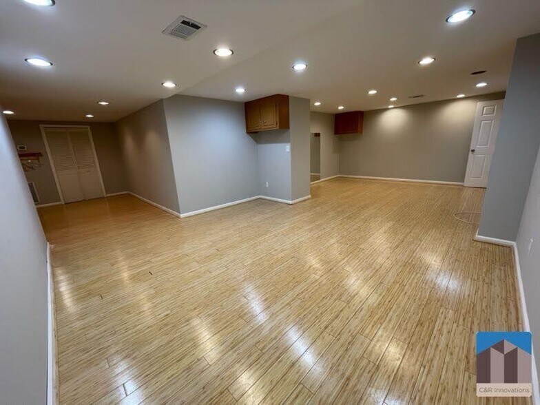 Building Photo - 6132 Millstone Run