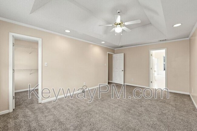 Building Photo - 1063 Waltons Pass