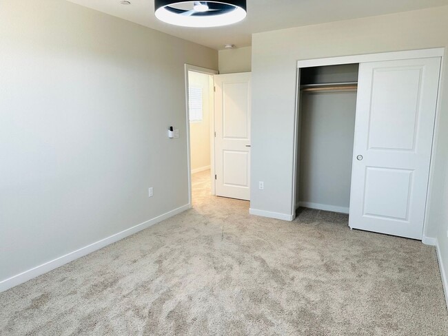 Building Photo - $2,795 Tesoro Viejo, Award Winning Communi...