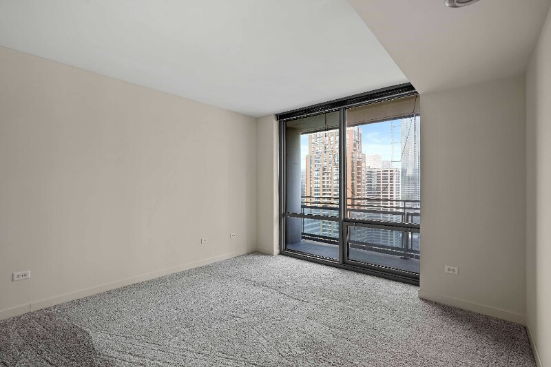 Building Photo - 1244 S Michigan Ave