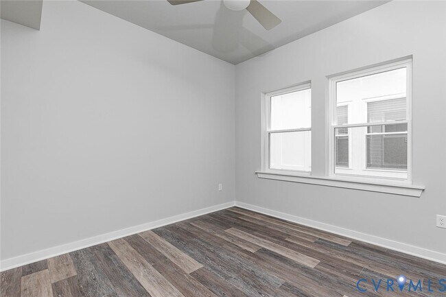 Building Photo - 1529 Porter St