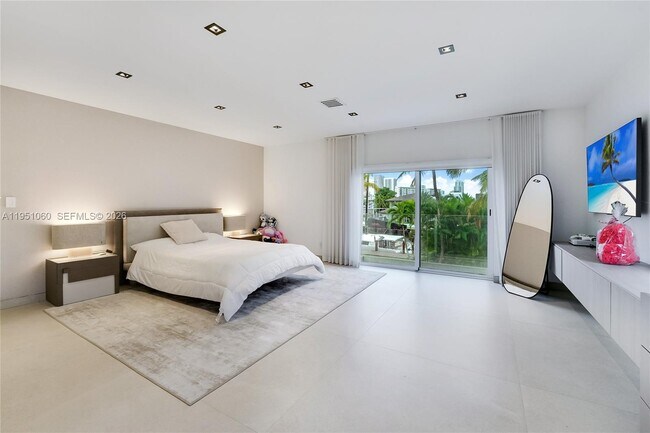 Building Photo - 431 Layne Blvd