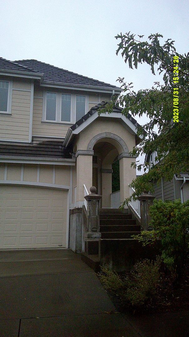 Building Photo - 4967 NW Lavender Cir
