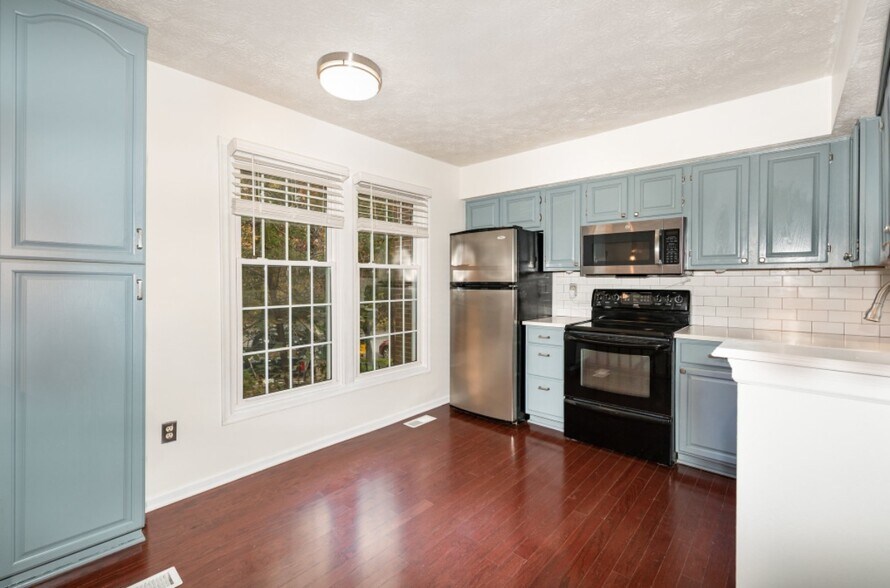 Building Photo - 1016 Chestnut Haven Ct