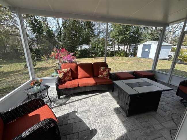 Building Photo - 9856 8th Ave