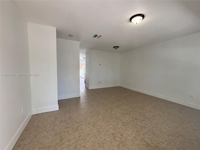 Building Photo - 26514 SW 138th Ave