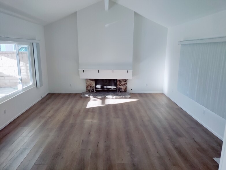 Building Photo - 22206 Barbacoa Dr