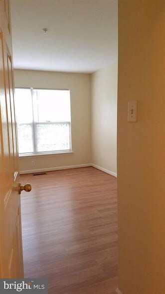 Building Photo - 5208 Duke Ct