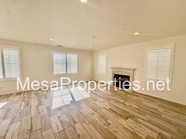 Building Photo - 13187 Oatman Dr