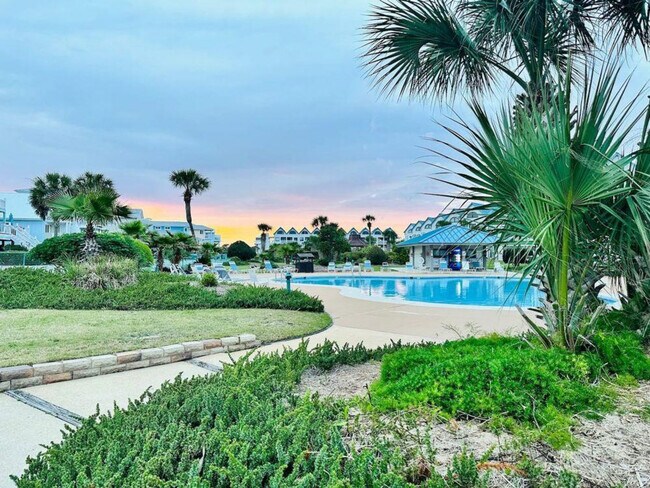 Building Photo - 497 Plantation Rd