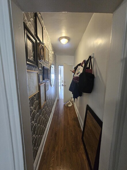 Building Photo - 3125 Hanover Ave