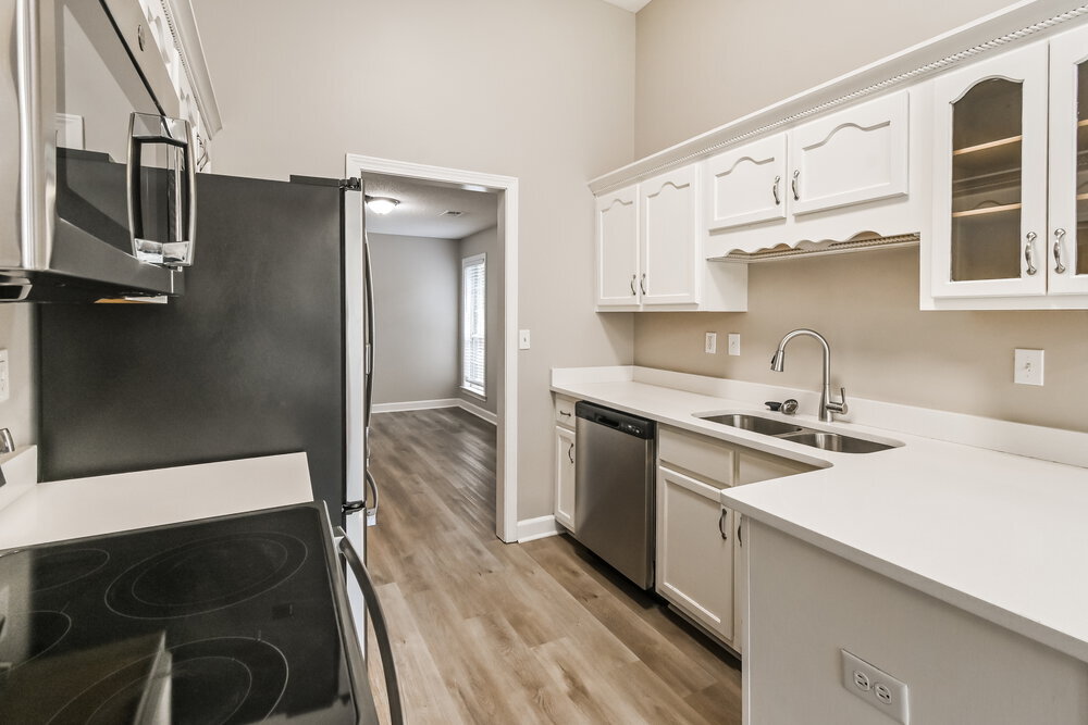 Building Photo - 838 Clearview Cove