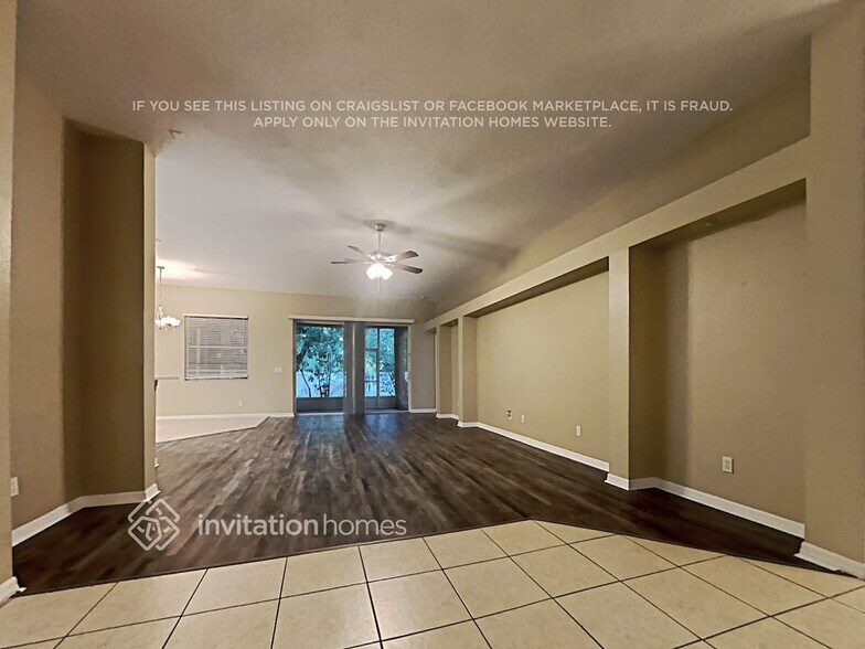 Building Photo - 1922 Raven Manor Dr