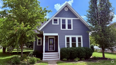 Building Photo - 5430 Walnut St
